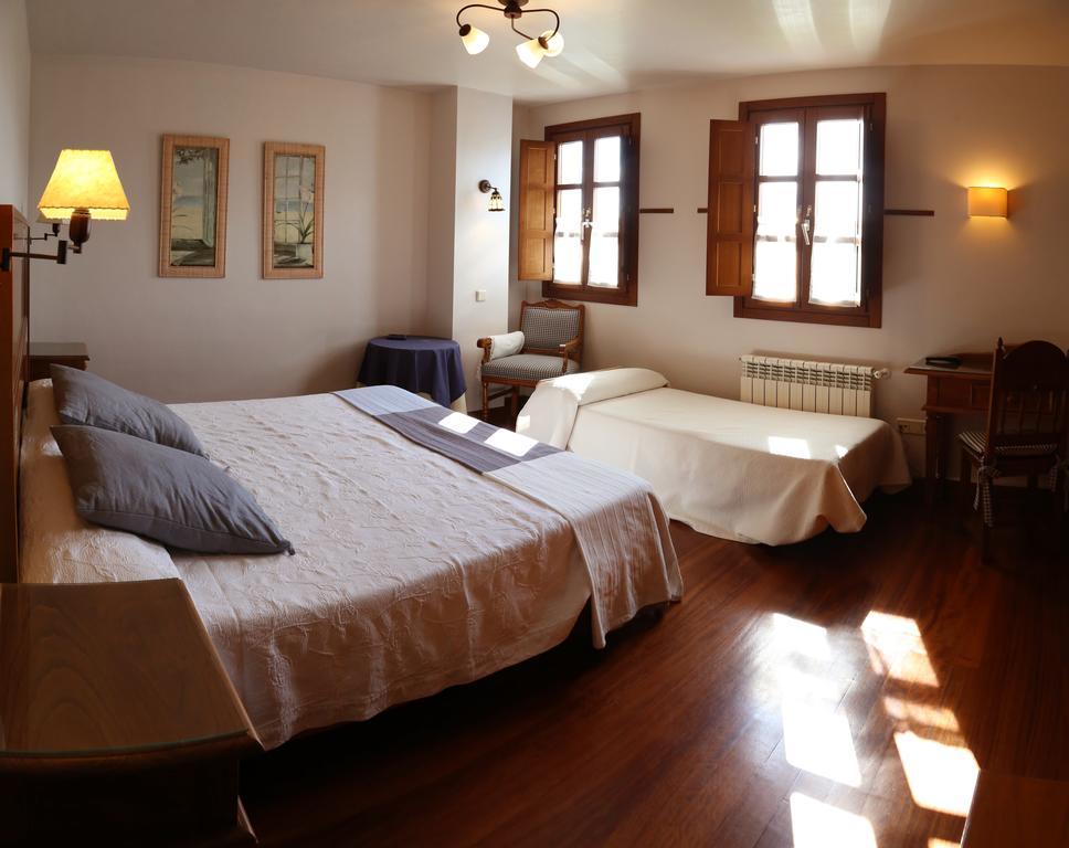 Casa De Aldea La Pumariega Hotel Caces Екстериор снимка